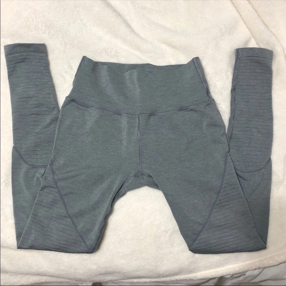 Alphalete leggings